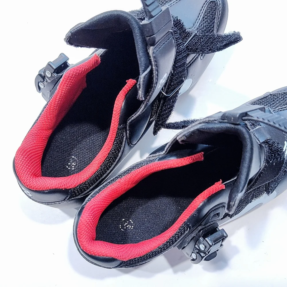 Peloton Cycling Shoes Womens US 7 EU 38 Black Spin Bike Indoor (No Cleats)